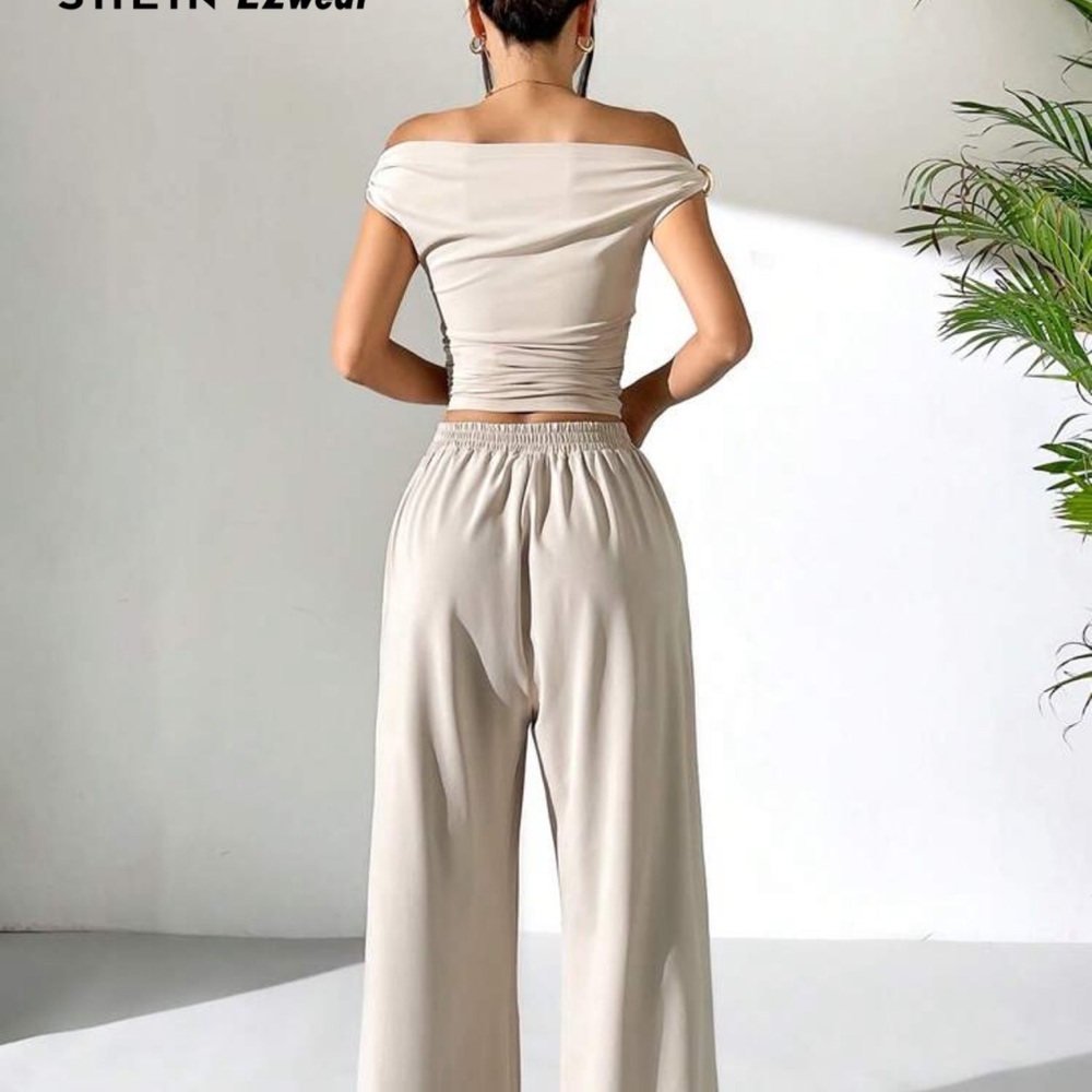 Women's Beige set - Picture 2 of 4